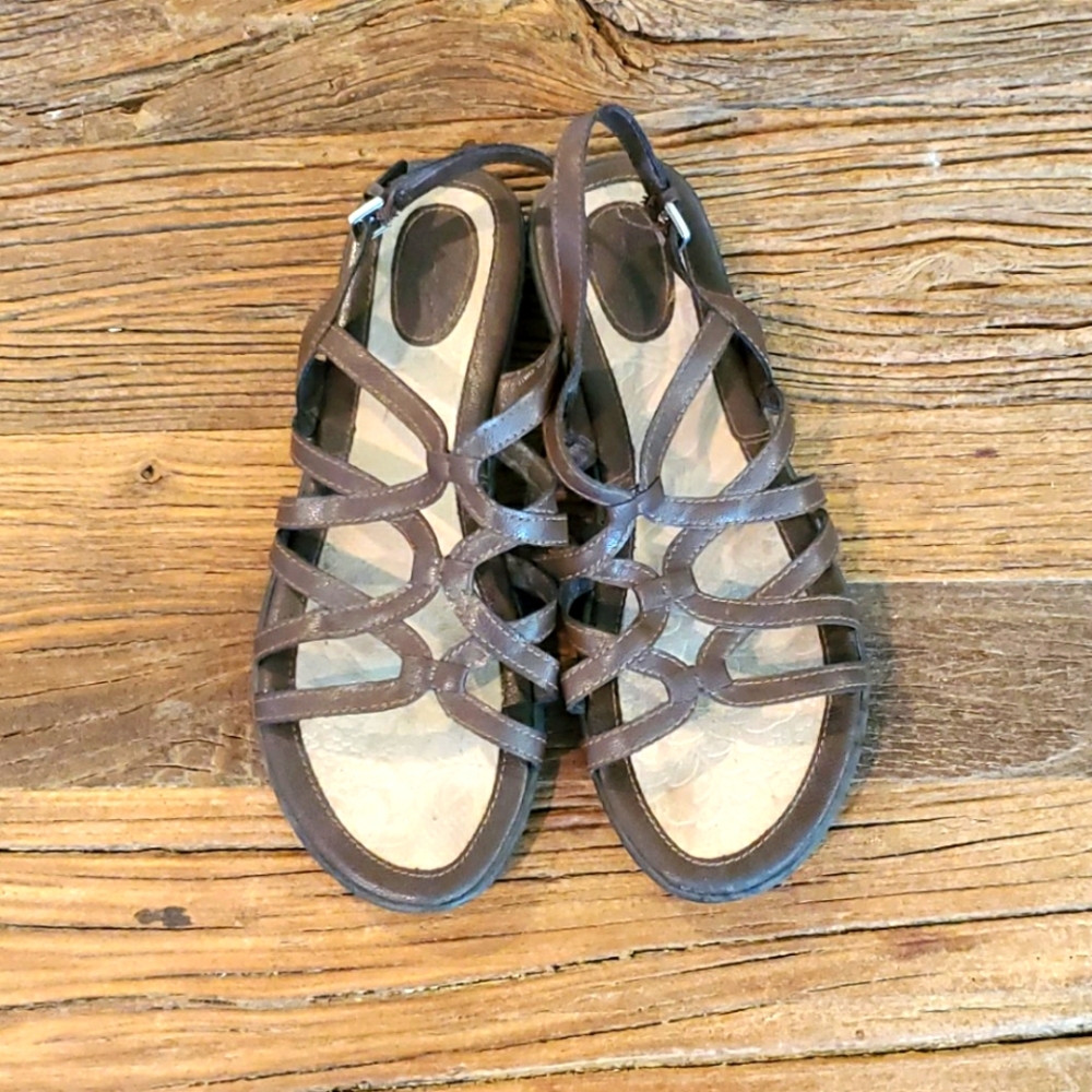 Boc sandals